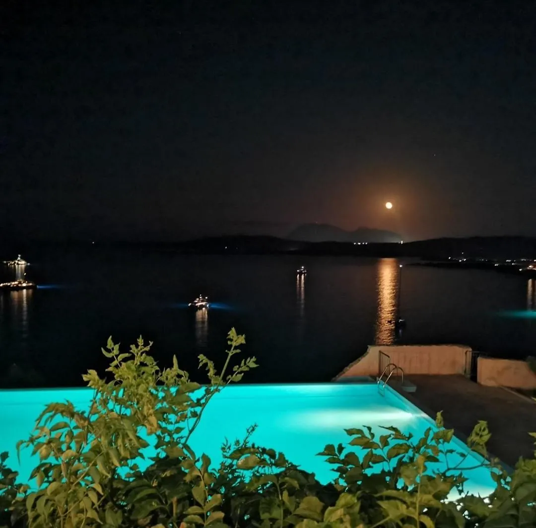 Love Ladunia Porto Rotondo Apartment