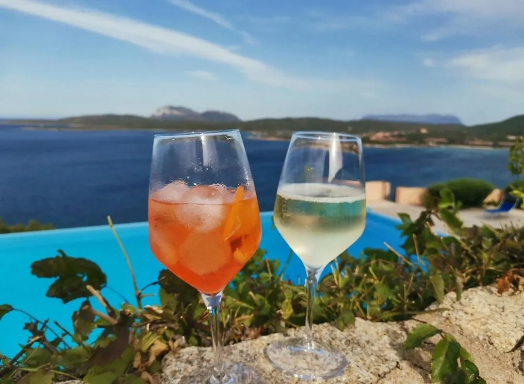 Love Ladunia Porto Rotondo